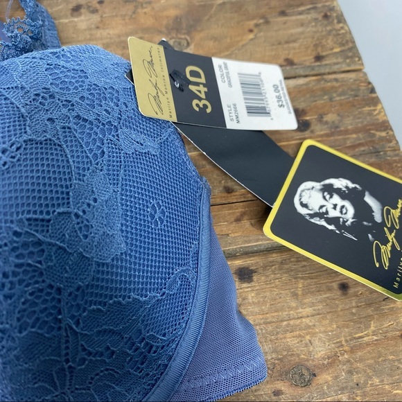 Marilyn Monroe New Blue Lace Bra - Picture 3 of 5